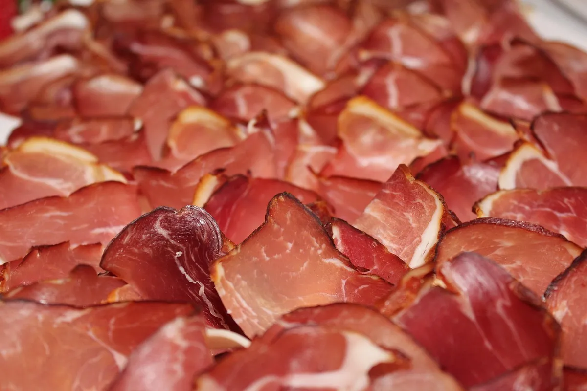 black forest ham, ham, cold buffet, smoked ham, meat, cold cuts, cured, cured meat, smoked meat, food, salty, savory, eat, food photography, ham, ham, ham, meat